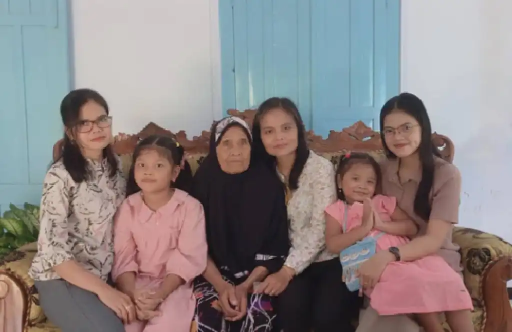 Photos from Beauty Soap Malang's post